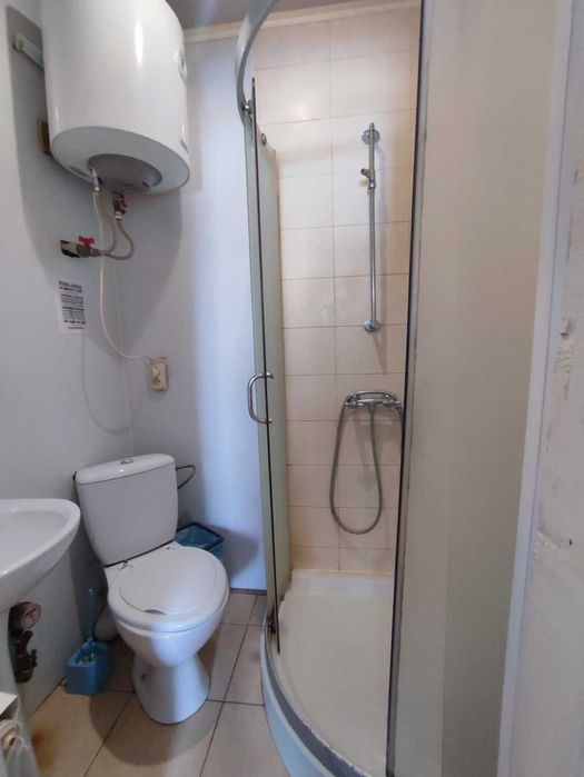 Оренда частини будинку в Центрі