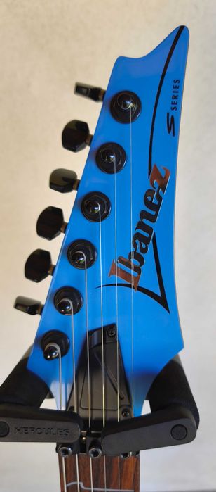 Ibanez S570B-SKB Standard 2009