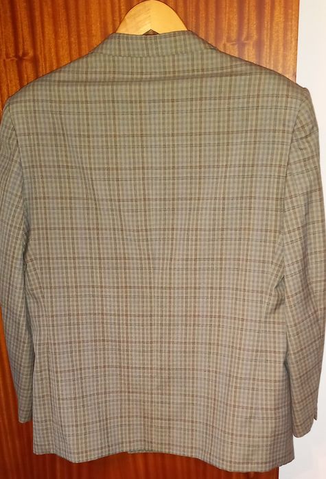 Conjunto casaco/blazer + calça clássicos (fato)
