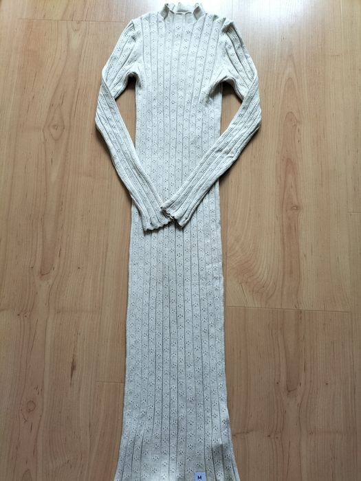 Vestido malha beje comprido Lefties novo