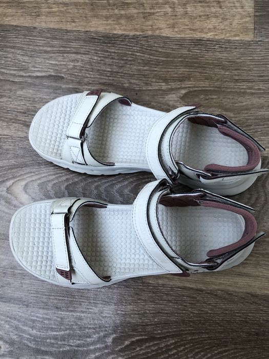 Босоніжки/Сандалі жіночі Merrell Cedrus 40 розмір