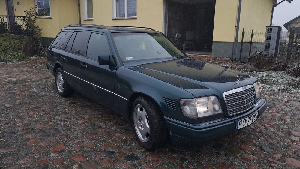Mercedes w124 E124 300D 1996 r