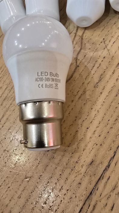 10 żarówek LED Bulb AC100-250V 3W 6000K zimna biel