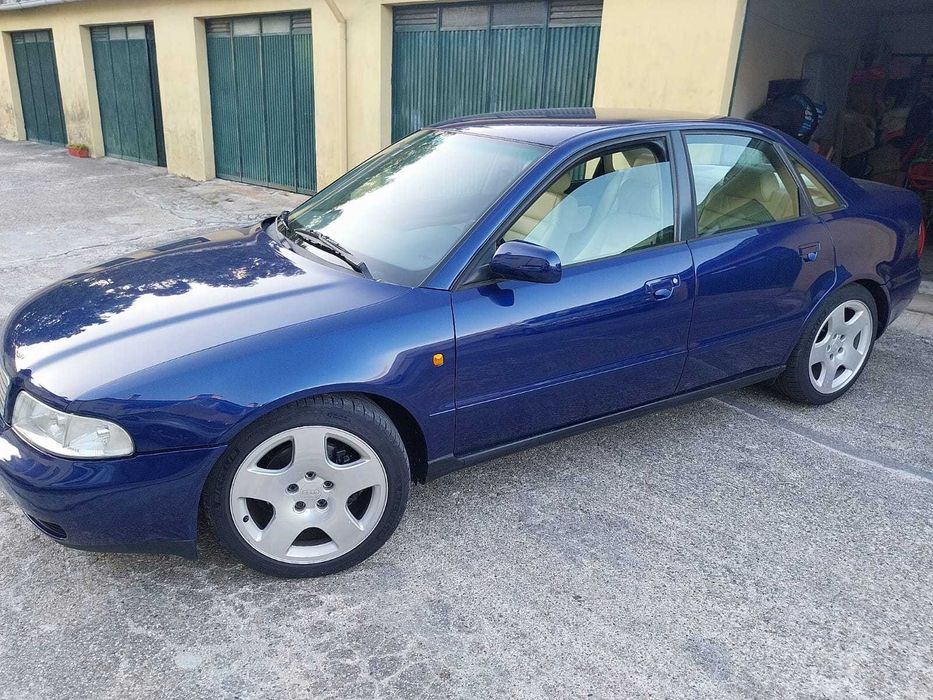 Audi A4 v6 a gasolina