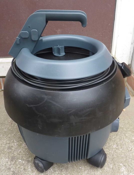 Odkurzacz biurowy hotelowy Cleanfix s10