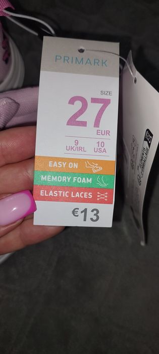 Легенькі кросівки Primark на дівчинку 27,стелька 16,5