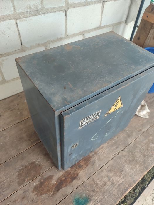 Електро щеток новий