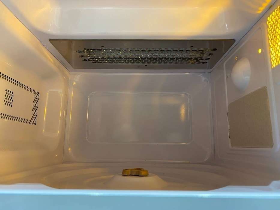 Мікрохвильова піч з Німеччини / микроволновая печь / микроволновка