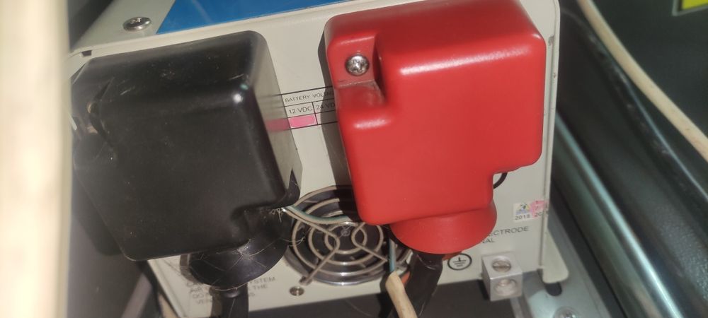 Інветрор Гібридний інвертор