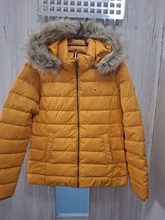 Tommy Hilfiger przepiękna kurtka w kolorze musztardowym l