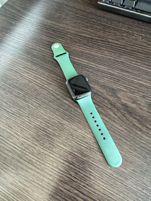 Apple Watch Series 7, 41mm (MKN03ZP/A)