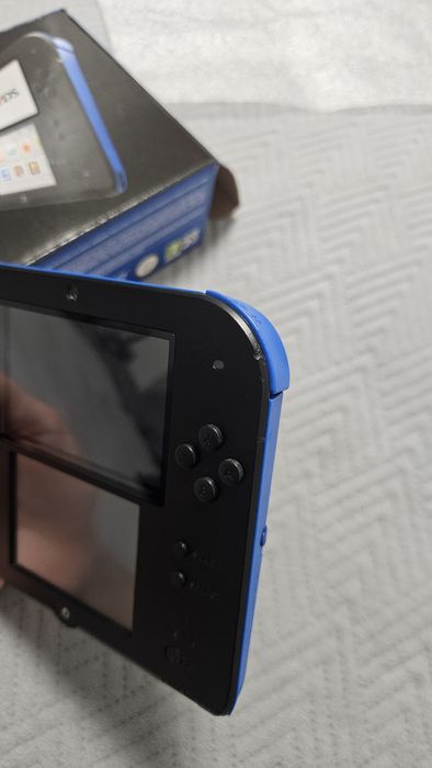 Nintendo 2ds com caixa