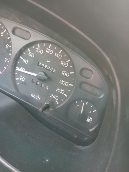 ford Mondeo 1.8 benzun на титанах