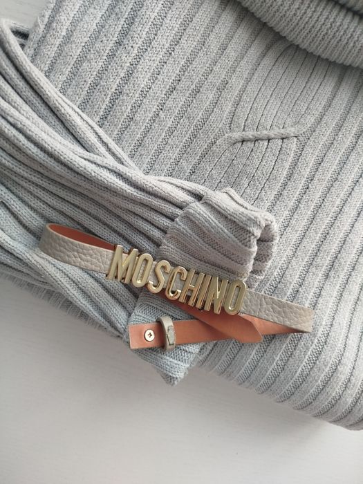 Bransoletka  szara z literami MOSCHINO