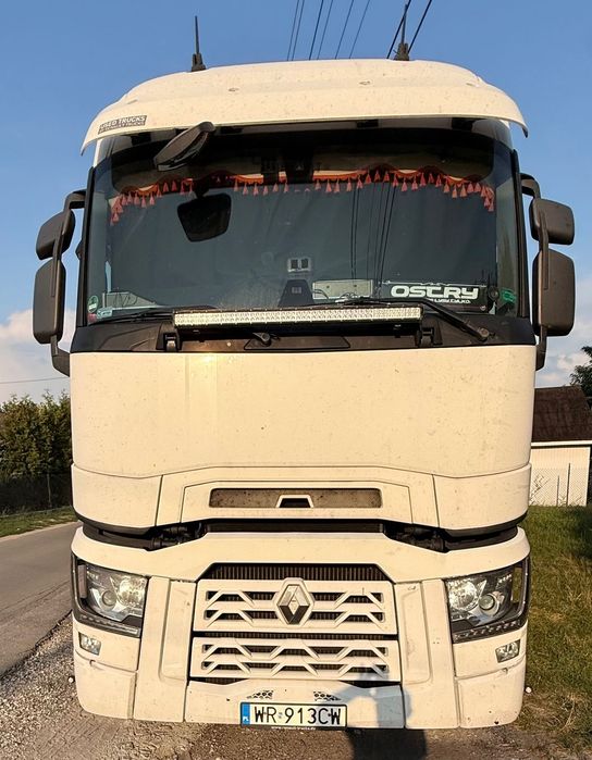 Renault T520  Pierwszy właściciel w Polsce stan bdb