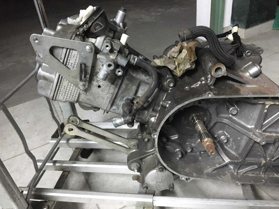 Motor BURGMAN 400cc  Vendo para peças