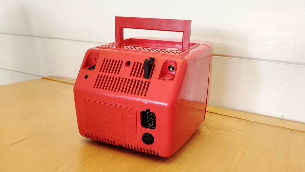 Mini TV portátil anos 80 URSS