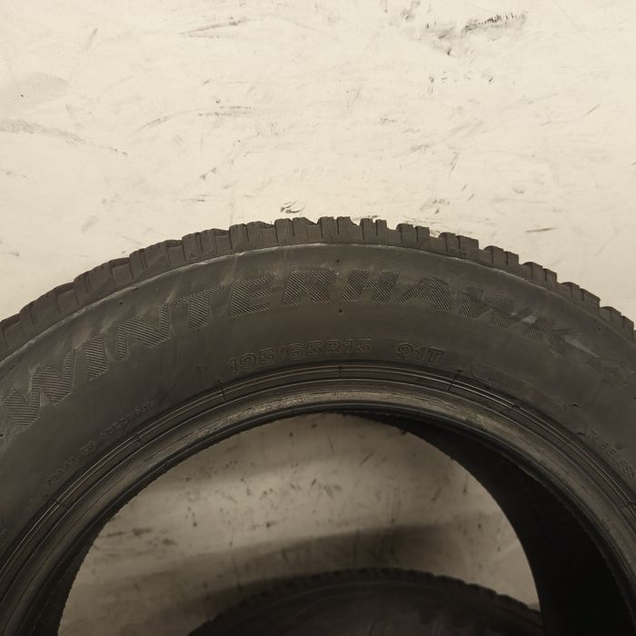 195/65R15 Firestone WinterHawk 4