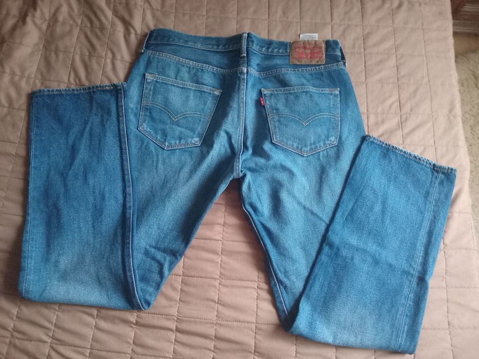 Джинси Levis 501