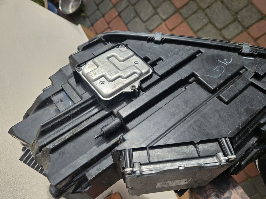 Lampa AUDI Q5 80A FY 80A941036 Prawa Matrix