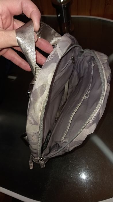 Рюкзаки продам , брендові