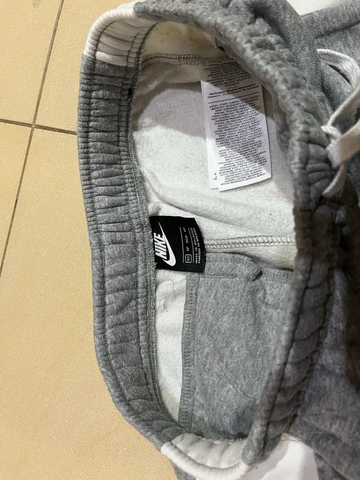 Spodnie dresowe Nike