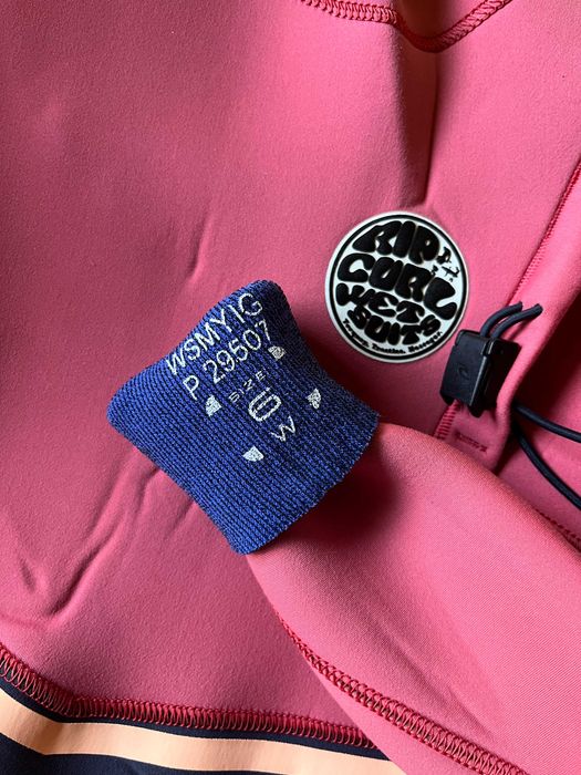 Fato de Surf Rip Curl E-6  pouco uso, modelo usado por Teresa Bonvalot