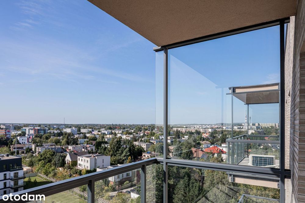 2 Pokoje Z Dużym Balkonem, Pierwszy Najemca, Miejsce W Hali W Cenie