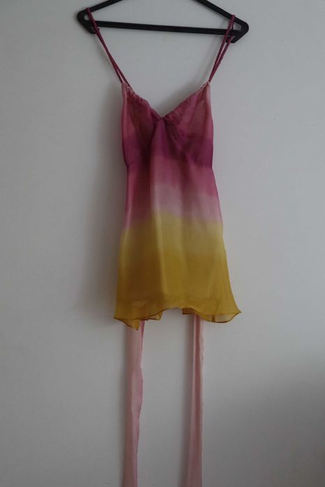 Blusa de alcinhas Massimo Dutti Seda XS – Elegante e Original