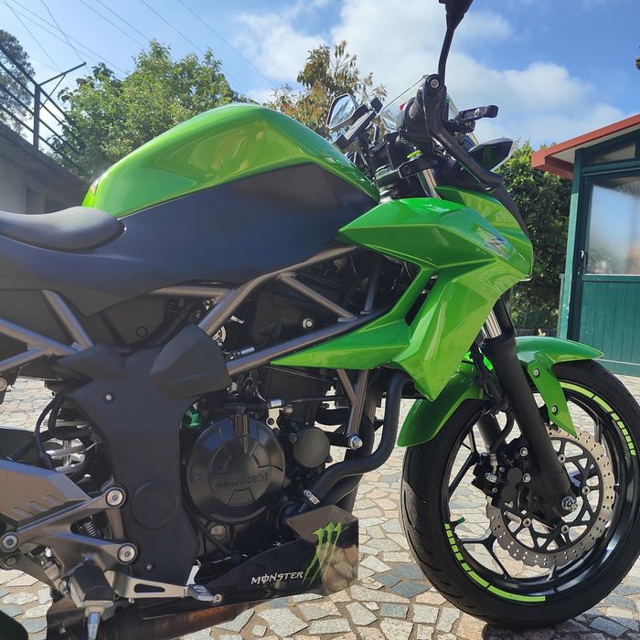 Kawasaki z250SL 20kw 2016