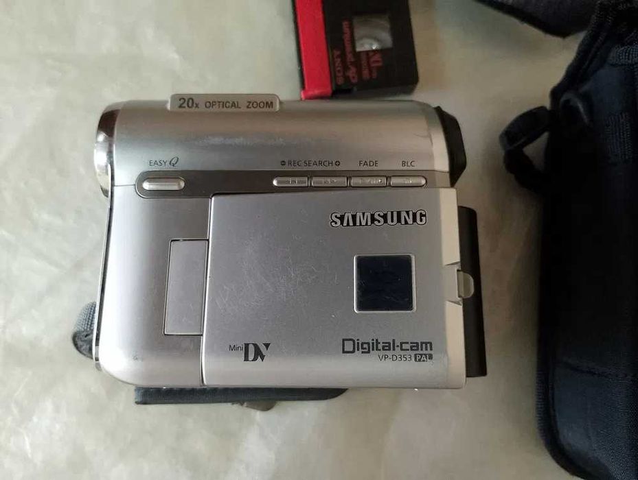 Продам камеру самсунг.