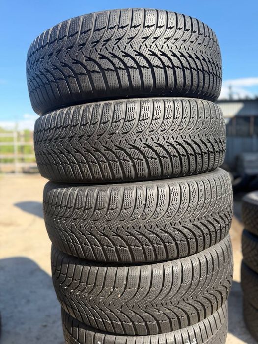 225/60R17 Kumho  2025p