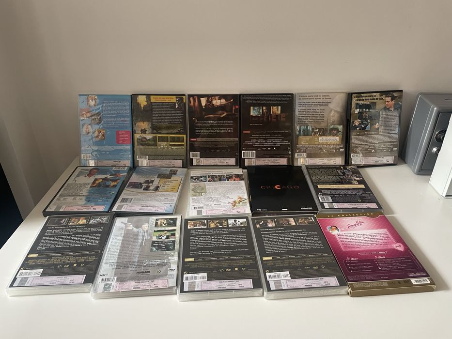 Dvds e cds antigos - bom preço- algumas preciosidades