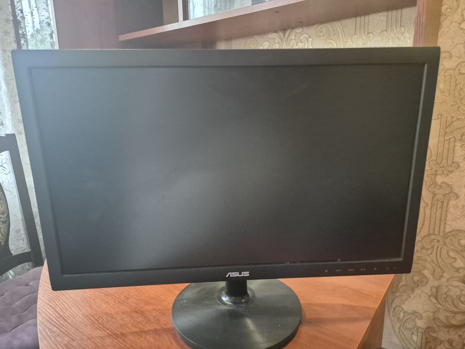 Продам монитор Asus.