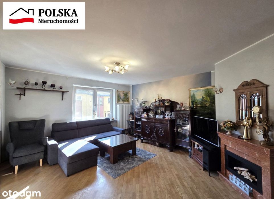 Na sprzedaż zadbane 3 pokojowe mieszkanie w Rumi.