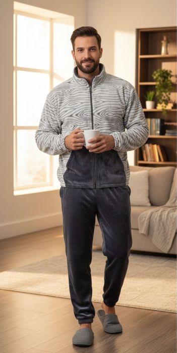 Піжама чоловіча зебра плюшева . Штани і кофта на блискавці без капюшон