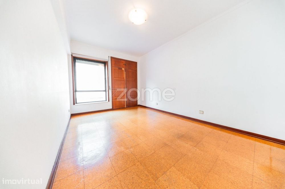 Apartamento T3 | Rua Padre Manuel da Nóbrega, Celas