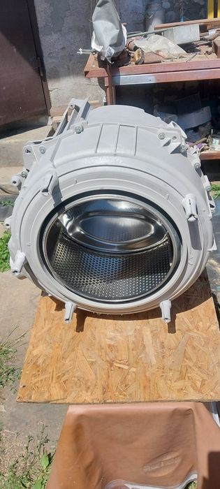 Электродвигатель,бак,патрубки к стиральной машине Electrolux,Zanussi,Aeg.