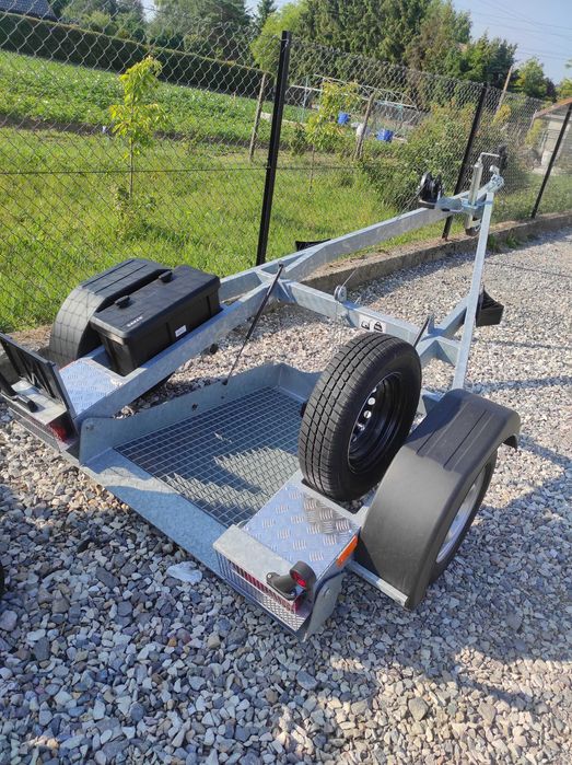 Wynajem wypożyczalnia zagęszczarka z przyczepką 250 500 Wacker Kraków