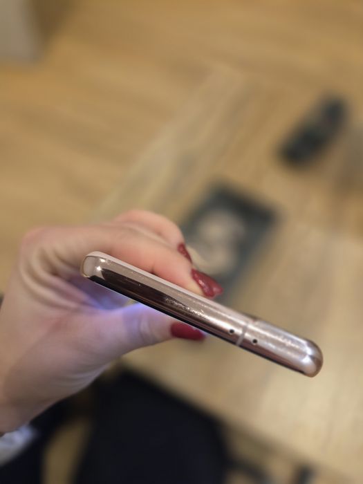 Samsung s21 z etui