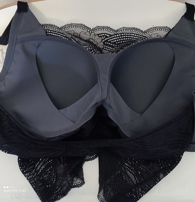 Top biustonosz Triumph Lift Smart Bustier  rozm.02.(70-80 CDEF)   0555
