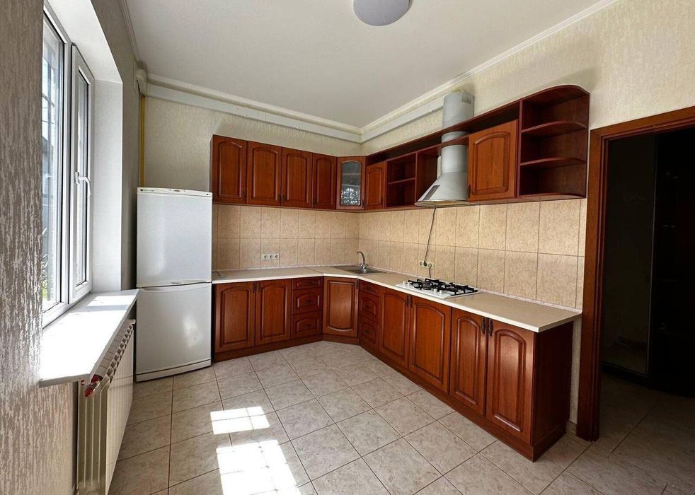 Продам 2-поверховий будинок, с.Боярка OM