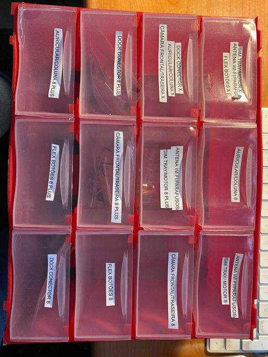 Peças Originais para iPhone 6 / 6 Plus / 6S ... – Várias Referências