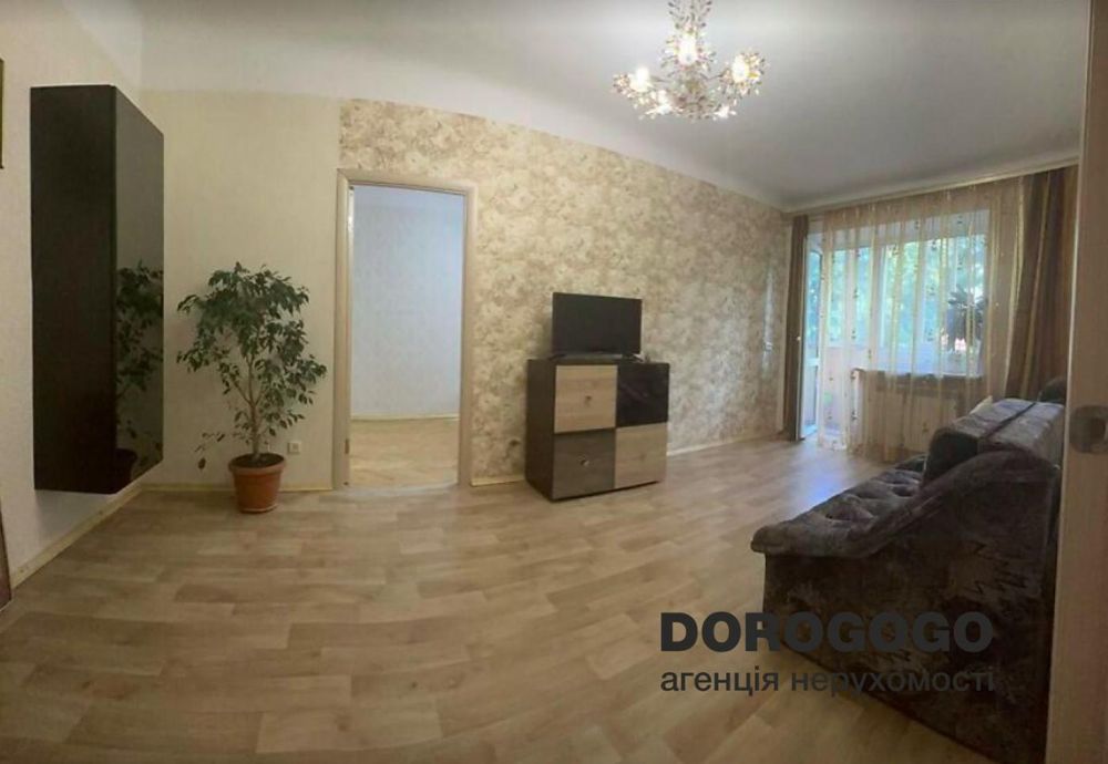 БЕЗ КОМІСІЇ.Продаж 2-кімнатної квартири на Печерському Узвозі 17