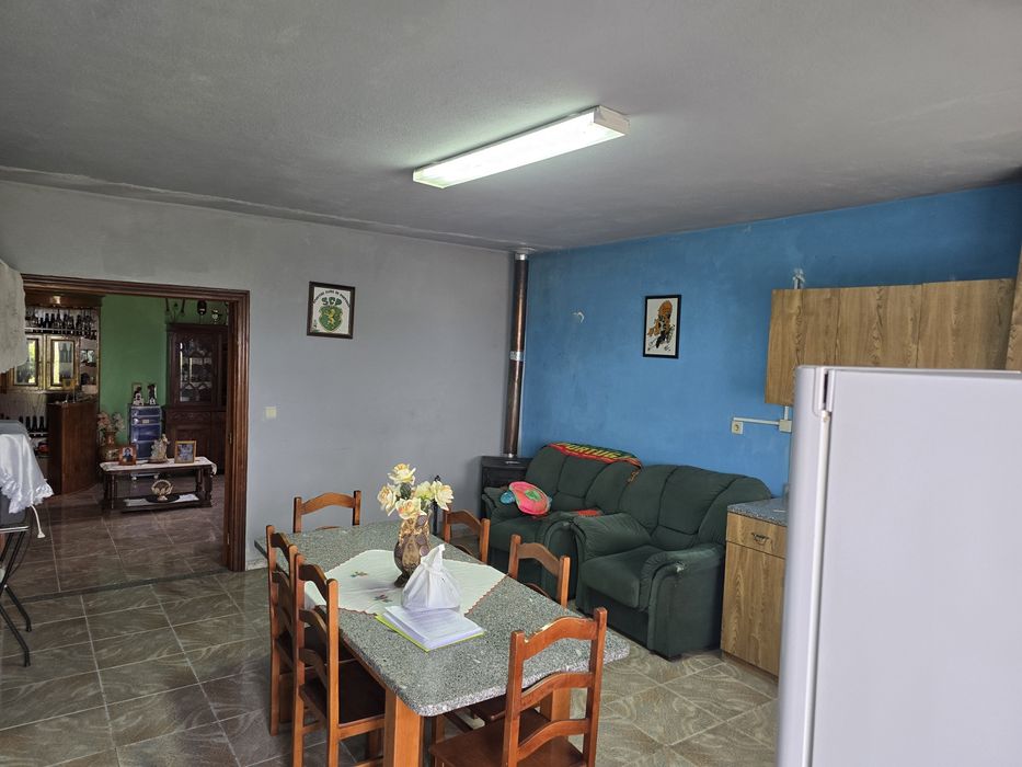 Casa T3 + Terreno 3.720 m²
Venda d