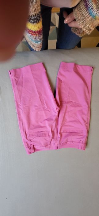 Krótkie spodenki 36/38 adidas