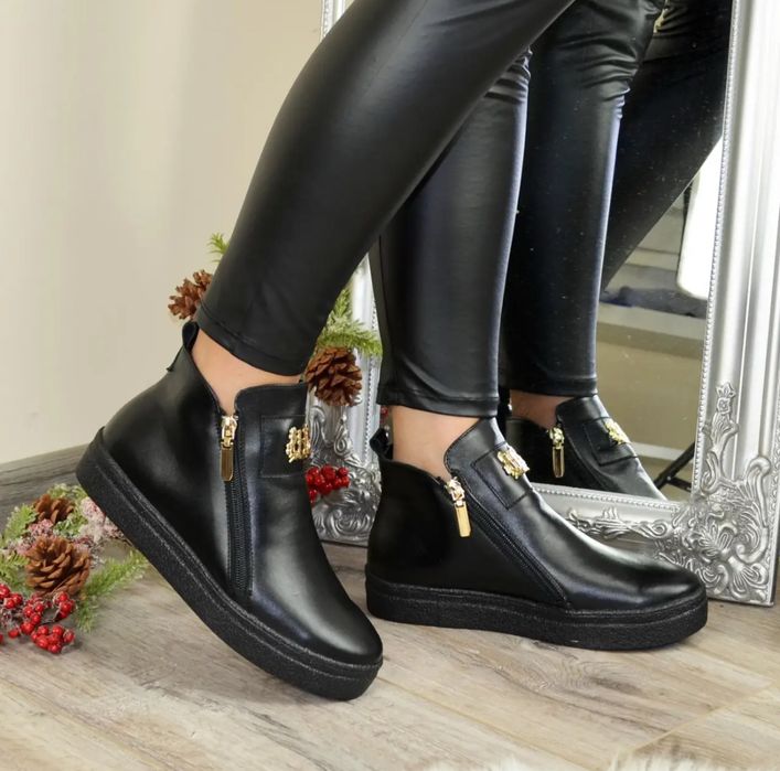 Шкіряні осінні черевики 37 розмір