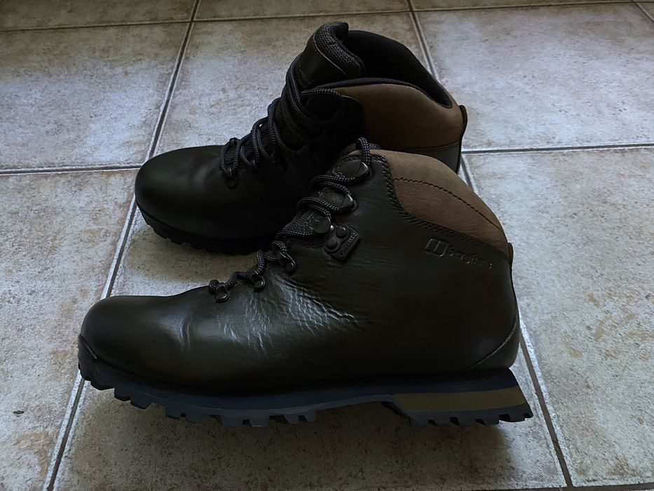 ботинки Berghaus Ecco Track Rugged  Lowa Renegade GTX LO