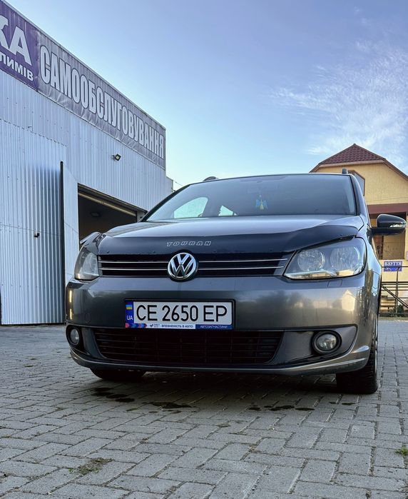VW Touran 2011 1.4TSI бензин автомат