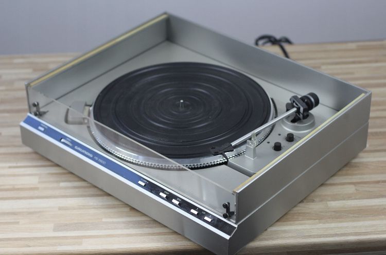 Вініл програвач Grundig PS 5600 все автоматика